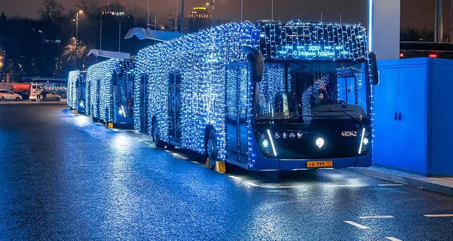 Московский транспорт подготовили к Новому году