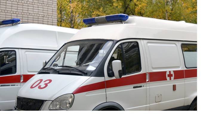 Петербуржца госпитализировали после удара бутылкой по голове на Казанской