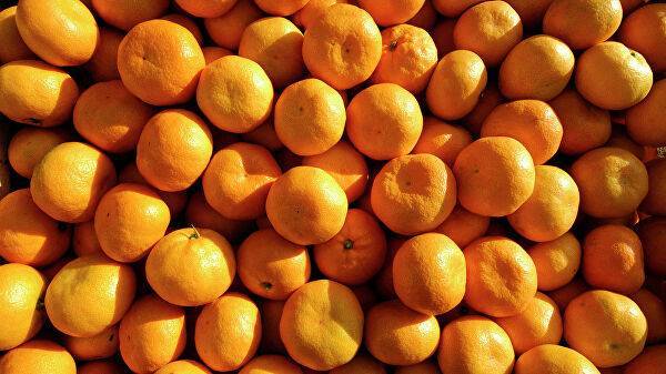 Россиянам дали советы по выбору мандаринов