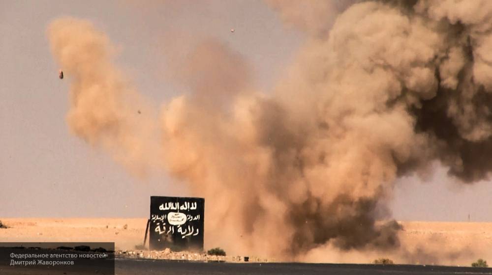 Террористы ИГ атаковали военную базу международной коалиции в провинции Дейр-эз-Зор