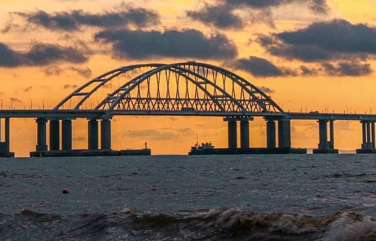 Путин выразил уверенность в долговечности Крымского моста