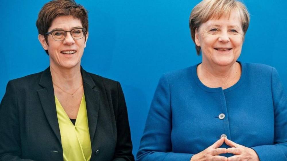 Самые популярные политики Германии: рейтинг снова возглавила Меркель, АКК потеряла позиции