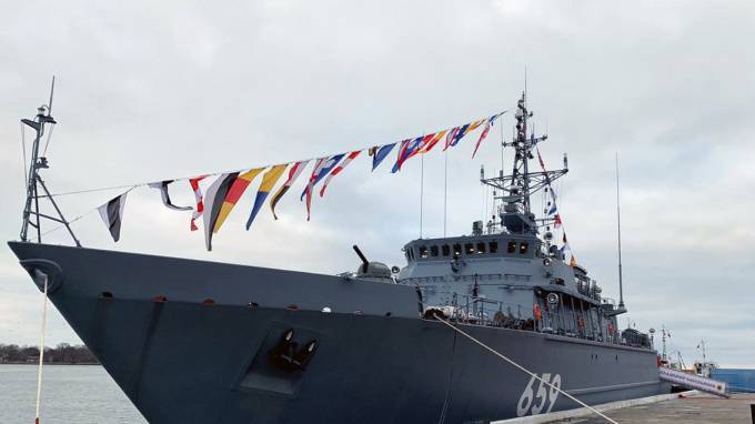 Петербургская верфь передала ВМФ корабль нового поколения