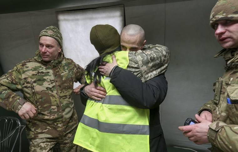 Зеленский встретит освобожденных пленных в Киеве