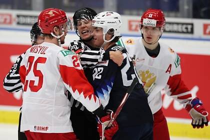 Российская молодежка проиграла США на чемпионате мира по хоккею