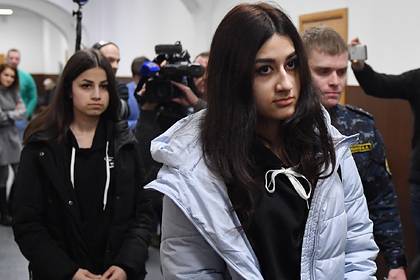 Следователи нашли смягчающий фактор в действиях убивших отца сестер Хачатурян