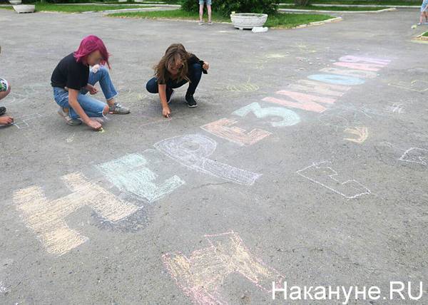 "18 тысяч детей не пристроены": депутат Екатеринбурга заявил об острой нехватке мест в школах города
