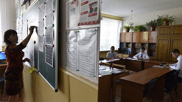 В Крыму оценили инициативу ввести в ДНР один государственный язык