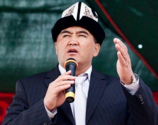 Киргизский экс-депутат обвинил в развале страны ЛГБТ и шпионов