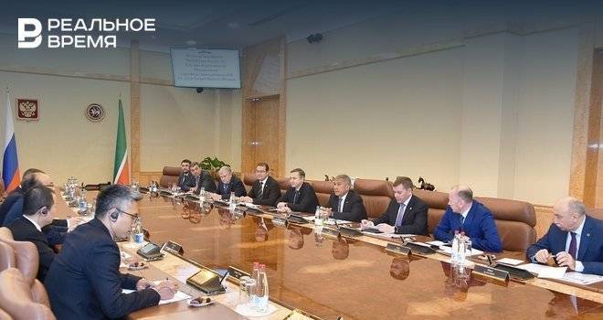 Минниханов пообещал поддержку японской JFR при запуске производства в Татарстане