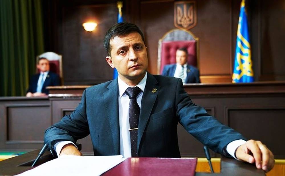 Зеленского - под следствие: президента обвинили в заговоре против Украины