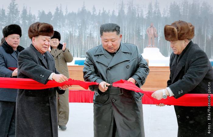 Ким Чен Ын открыл новый город-утопию в КНДР