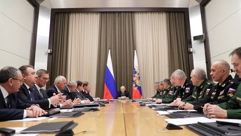 Путин заявил об опасности расширения НАТО для России