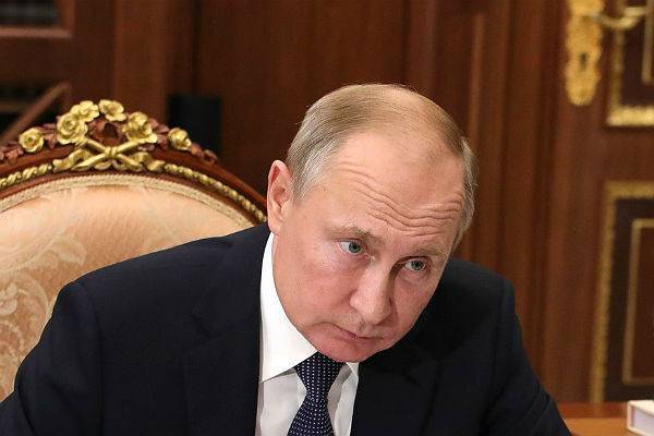 Путин назвал расширение НАТО угрозой безопасности России