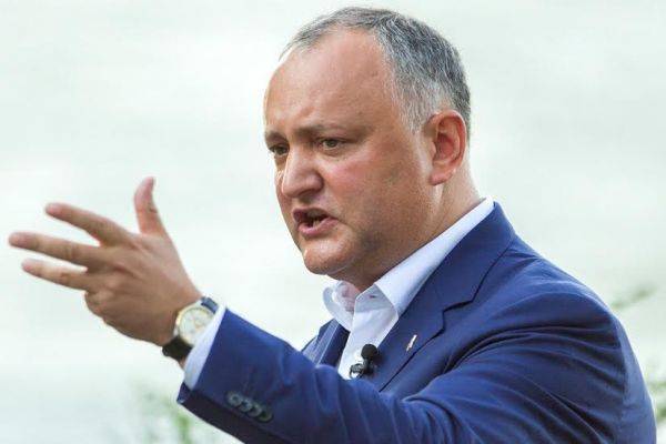 Президент Молдавии винит экс-премьера в том, что Владимир Филат на свободе