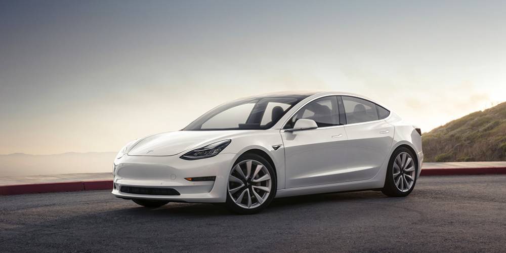 Tesla начала продажи Model 3 китайского производства