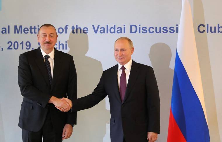 Путин отметил высокий уровень российско-азербайджанских отношений