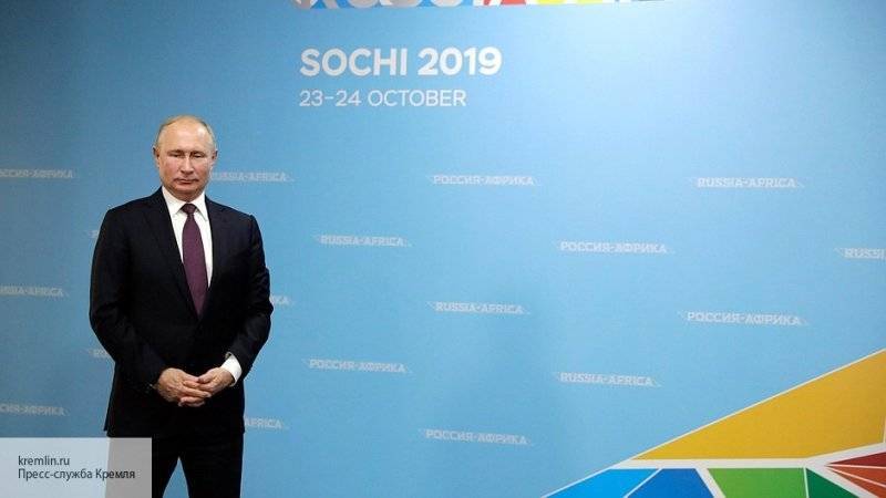 В Госдуме сравнили Путина с ледоколом, который меняет мировую политику