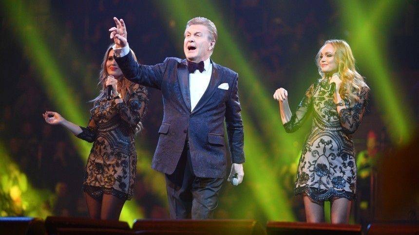 «Выдает себя за певца»: Лещенко встал на сторону Шатунова в конфликте с Разиным