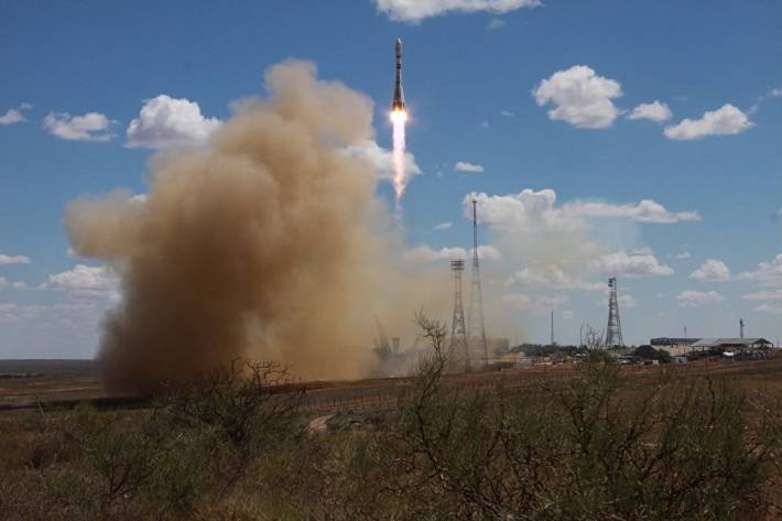 Более 40 запусков космических ракет может провести Роскосмос в 2020 году