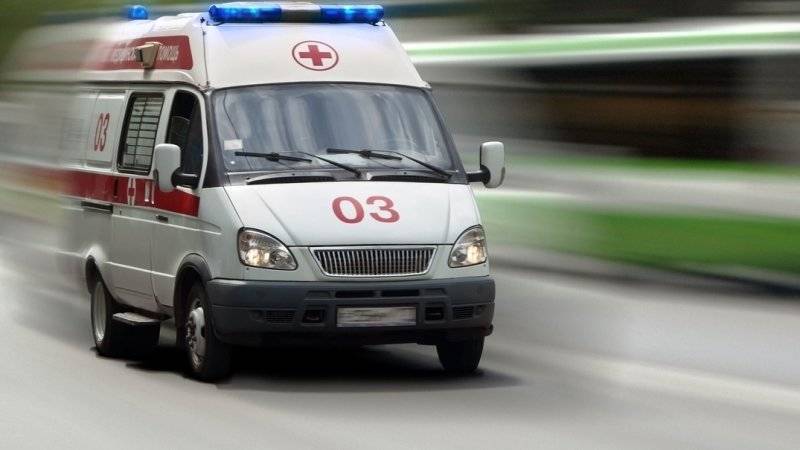 Четыре человека пострадали при обрушении пола в кафе Астрахани
