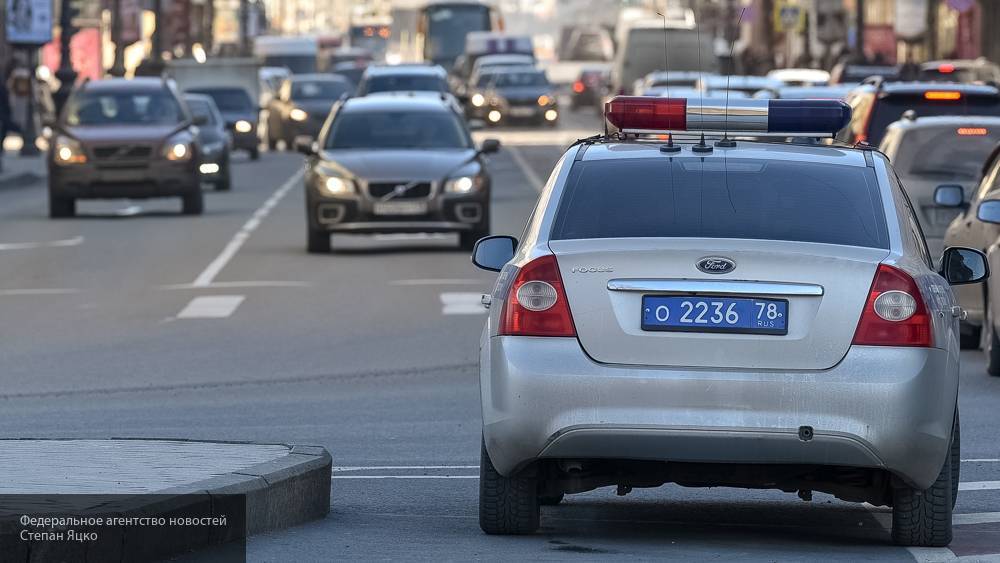 В Санкт-Петербурге сотрудник автомойки попал в аварию на машине клиента