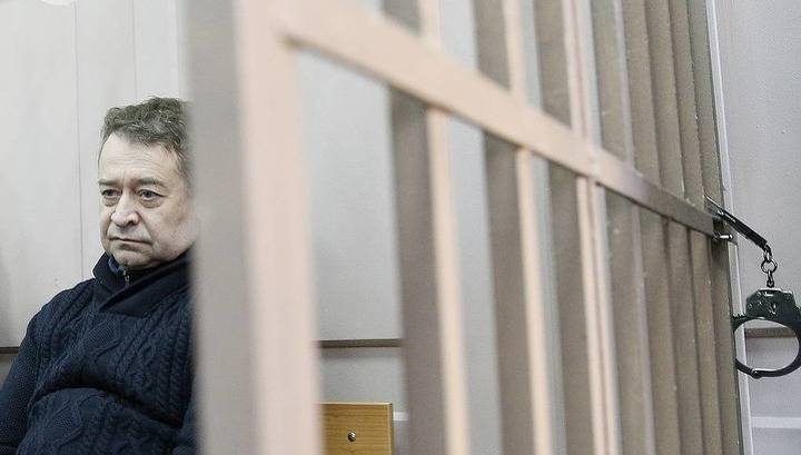 Экс-президенту Марий Эл продлили арест до второго апреля