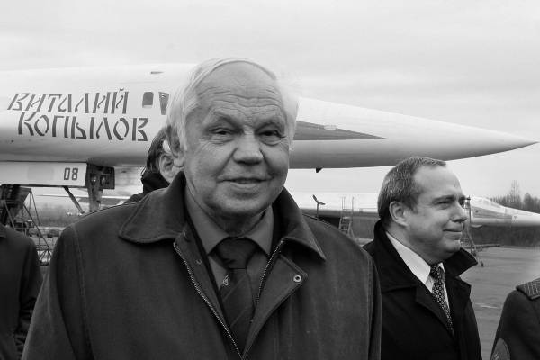 Умер главный конструктор стратегического бомбардировщика Ту-160