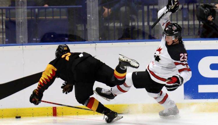 Сборная Канады победила команду Германии в матче МЧМ по хоккею