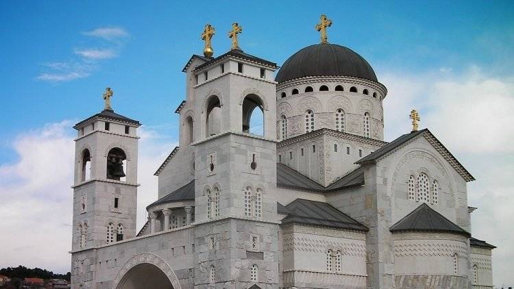 Премьер Черногории Маркович сделал «последнее предупреждение» Сербской церкви