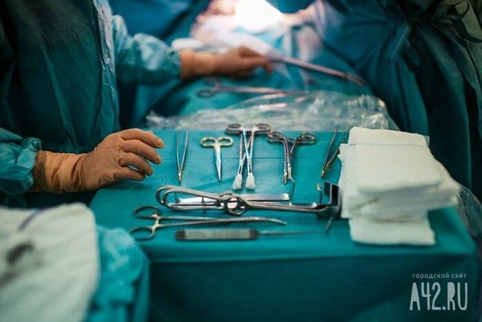 Хирург случайно поджёг пациентку во время операции