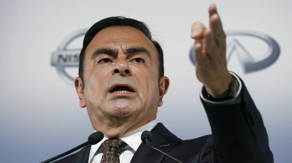 Бывший глава Nissan, ожидавший суда в Японии, уехал в Ливан