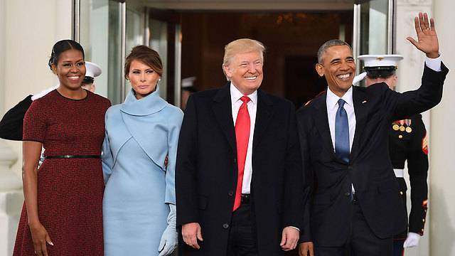Мишель Обама победила Меланию Трамп в списке самых восхищающих женщин