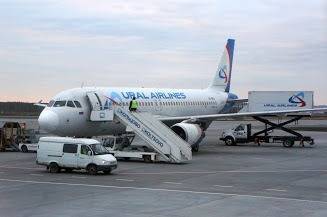 В Екатеринбурге из-за проблем с двигателем экстренно приземлился самолет