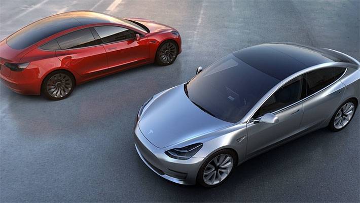 Tesla запустила поставки китайских электрокаров Model 3