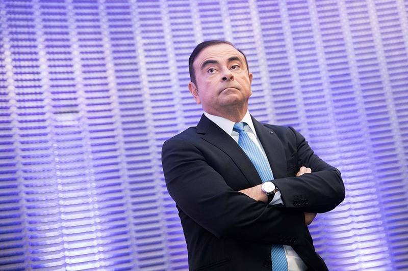 Экс-глава Nissan сбежал из-под домашнего ареста в Японии