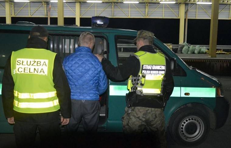 Семеро украинцев задержаны в Польше по запросу России