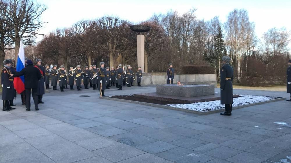 Экспозицию у Пискаревского кладбища обсудят с блокадниками и петербуржцами