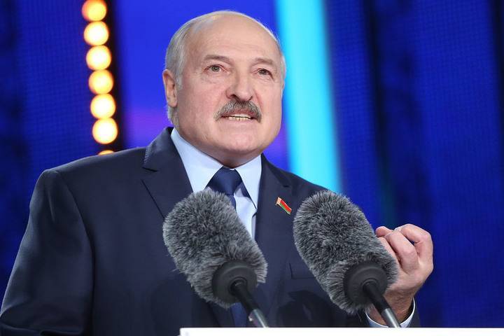 Лукашенко остановил переговоры с Россией и поручил начать альтернативные поставки нефти
