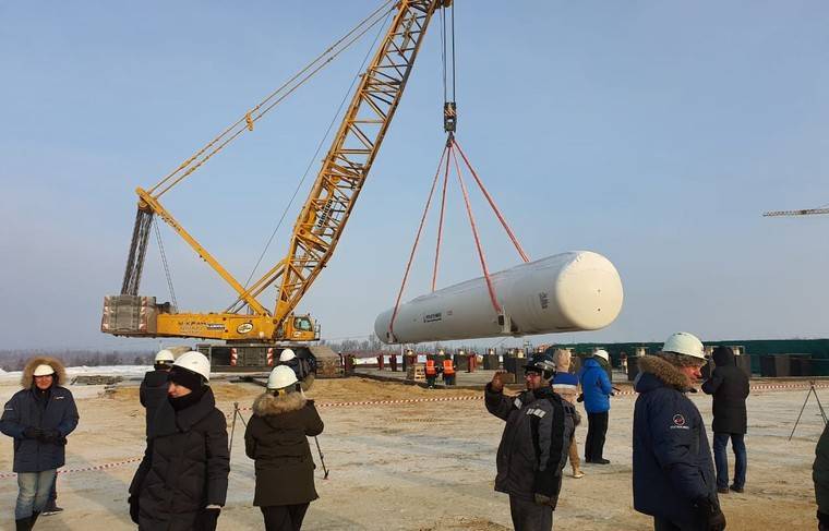 Рогозин пообещал повысить зарплату строителям космодрома Восточный