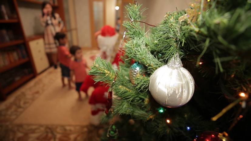 «Эти визиты, возможно, даже больше мне нужны, чем ребятам»: как Дед Мороз поздравляет семьи с БАС
