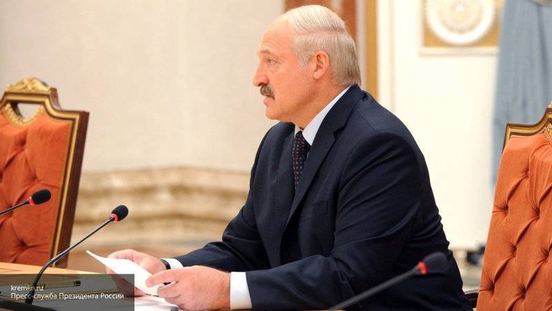Лукашенко ищет альтернативных России поставщиков нефти в Белоруссию