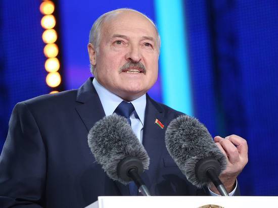 Лукашенко остановил переговоры с Россией и поручил начать альтернативные поставки нефти