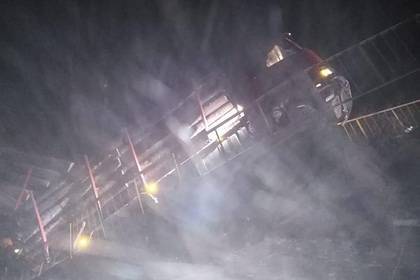 В России водитель грузовика нарушил правила и обрушил мост