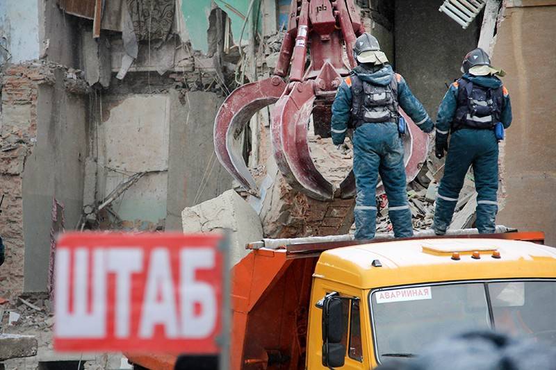Взрыв в Белгородской области: под завалами дома нашли тело мужчины
