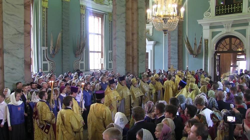 РПЦ празднует Введение во храм Пресвятой Богородицы