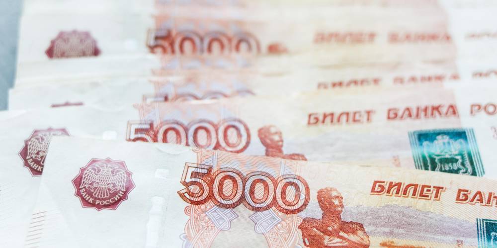 Сотрудница московского банка украла  8 млн рублей у 83-летнего пенсионера