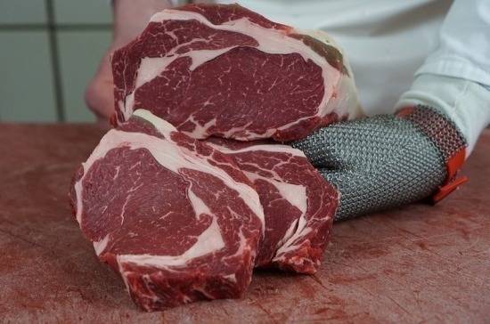 Россельхознадзор запретит ввоз мяса некоторых компаний Аргентины и Парагвая