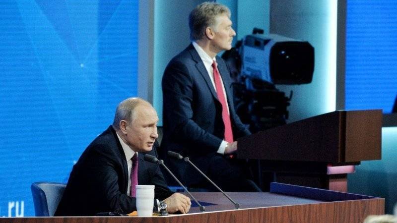Путин проведет переговоры с Вучичем один на один, заявил Песков
