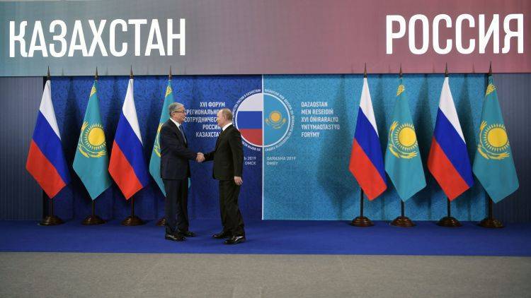 Президент Казахстана высказался о крымском референдуме